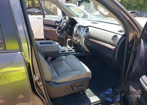 2020 Toyota Tundra Limited from USA, damaged, VIN 5TFBY5F17LX889096